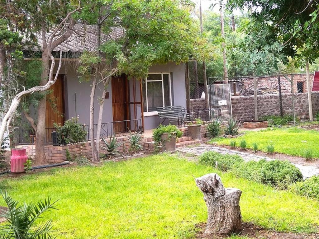 Royal Karoo Cottage Unit 1 Beaufort West Extérieur photo