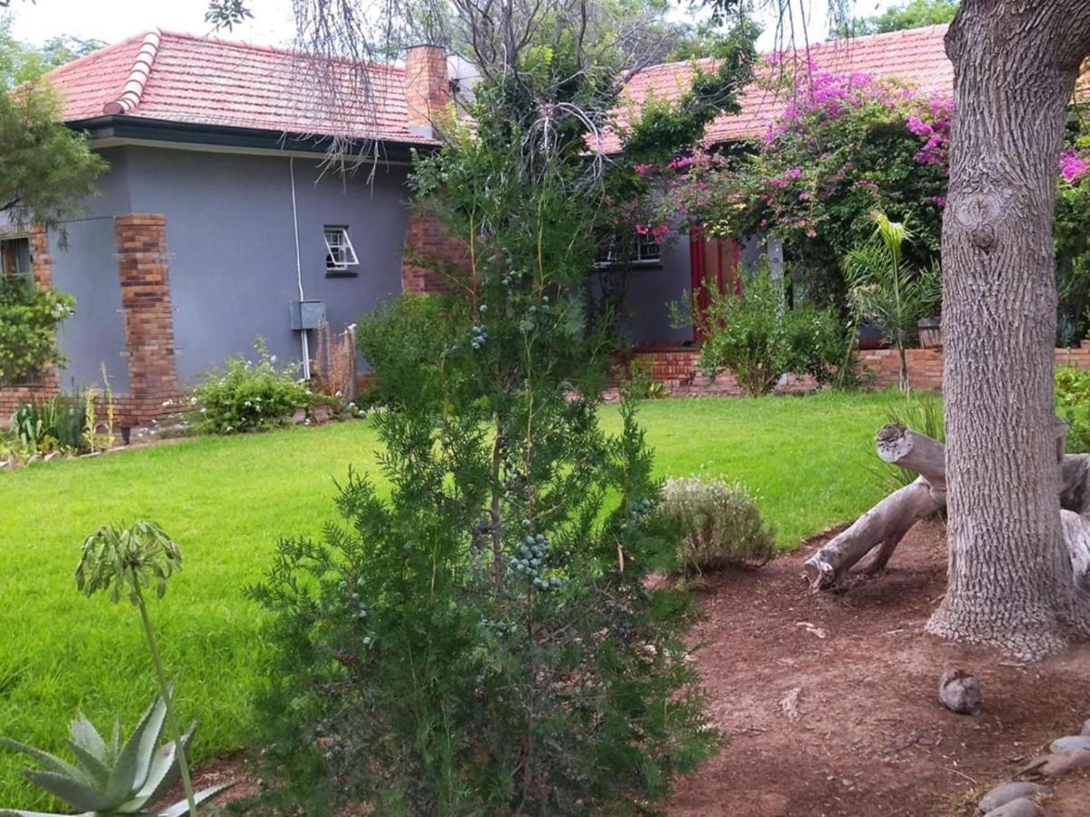 Royal Karoo Cottage Unit 1 Beaufort West Extérieur photo